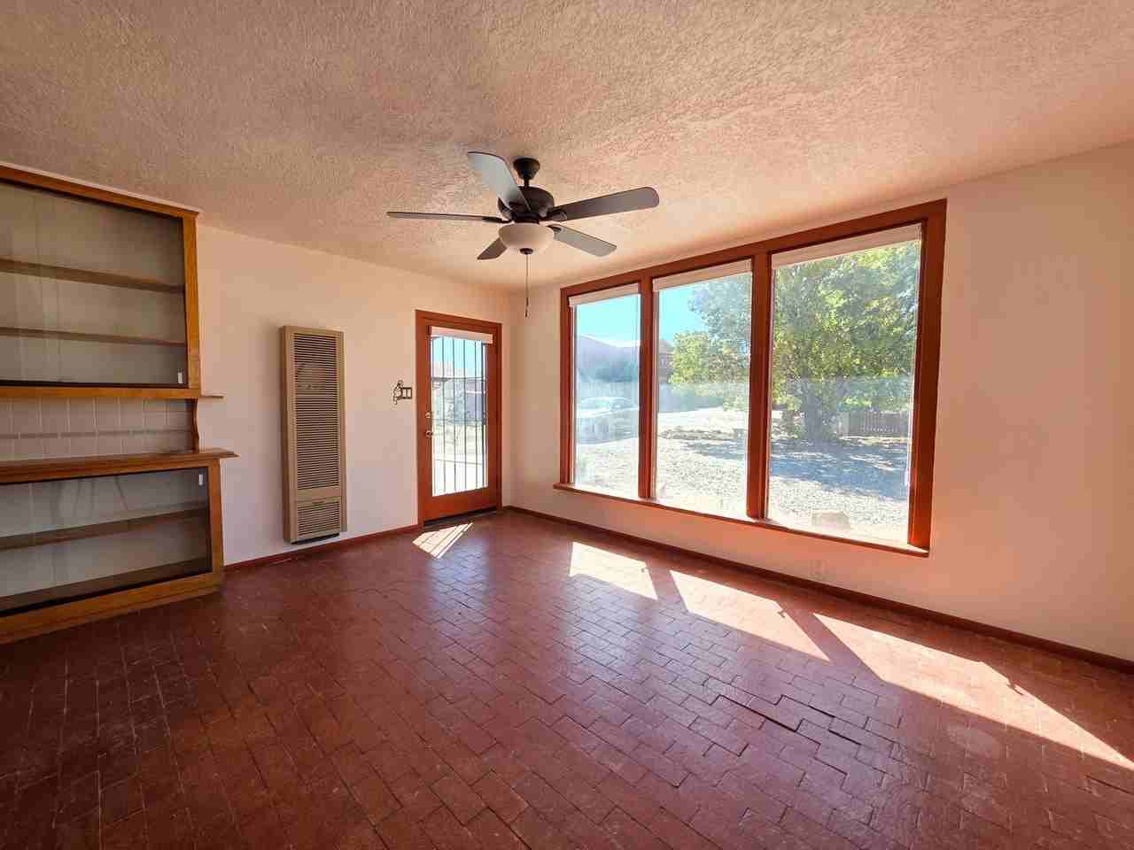 3 Avenida De Luis - Photo 3 of 28