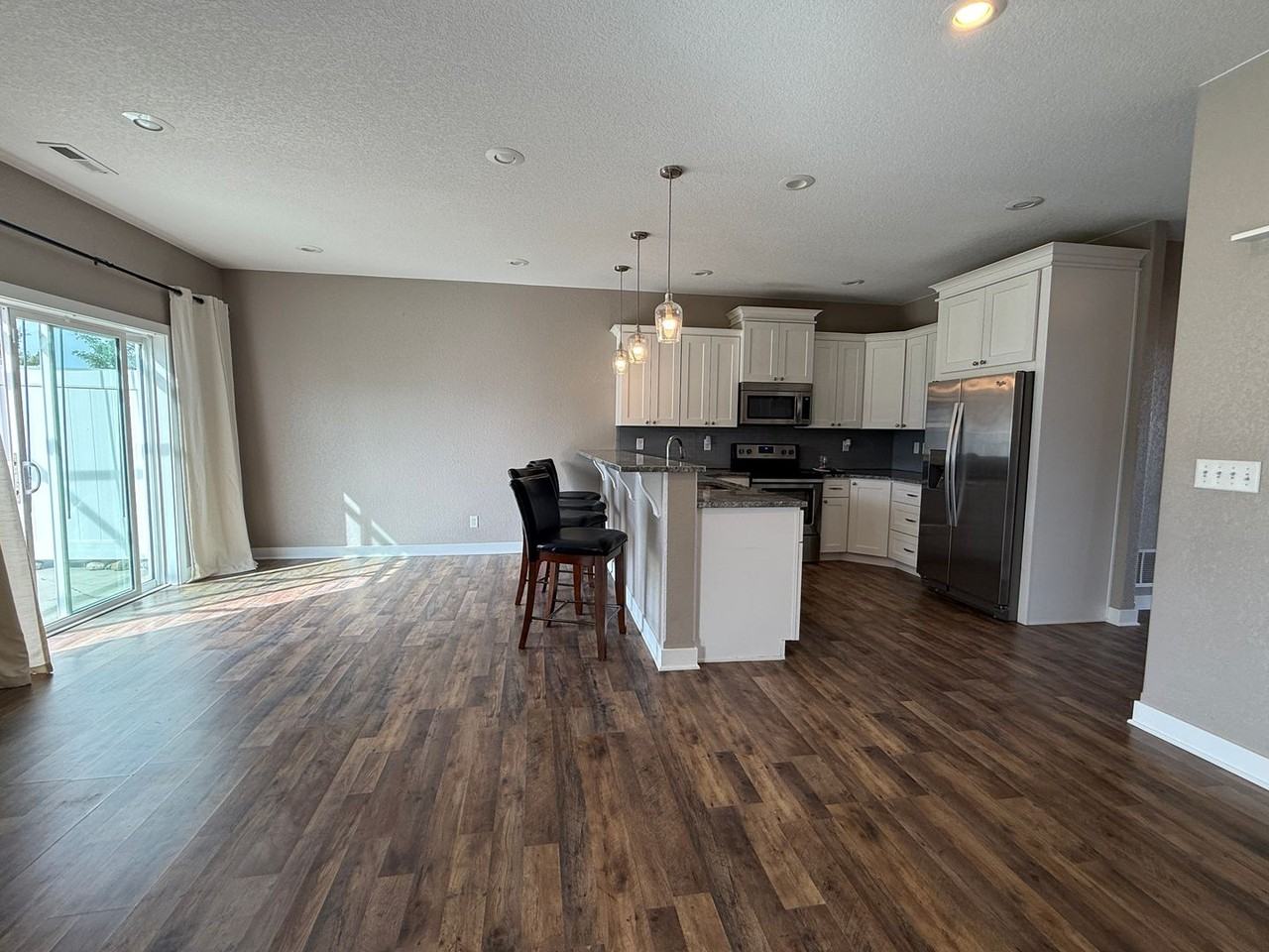 2501 6th Ave Nw - Photo 6 of 26