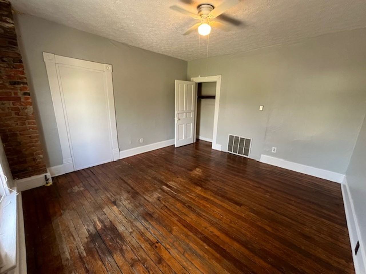 76 E Innis Ave - Photo 5 of 12