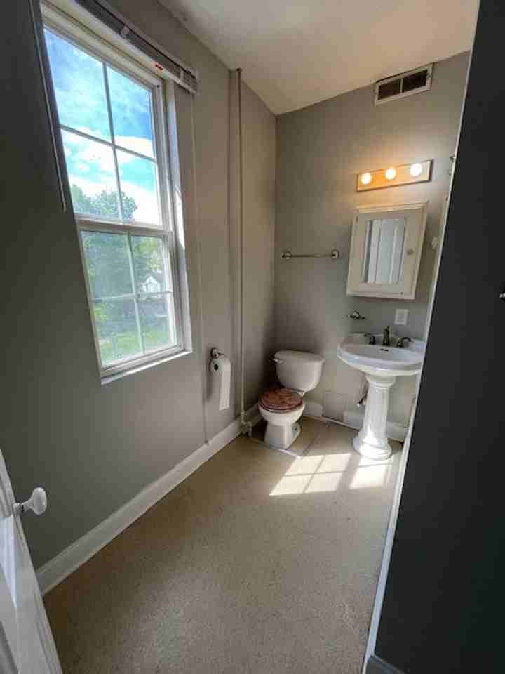76 E Innis Ave - Photo 7 of 12
