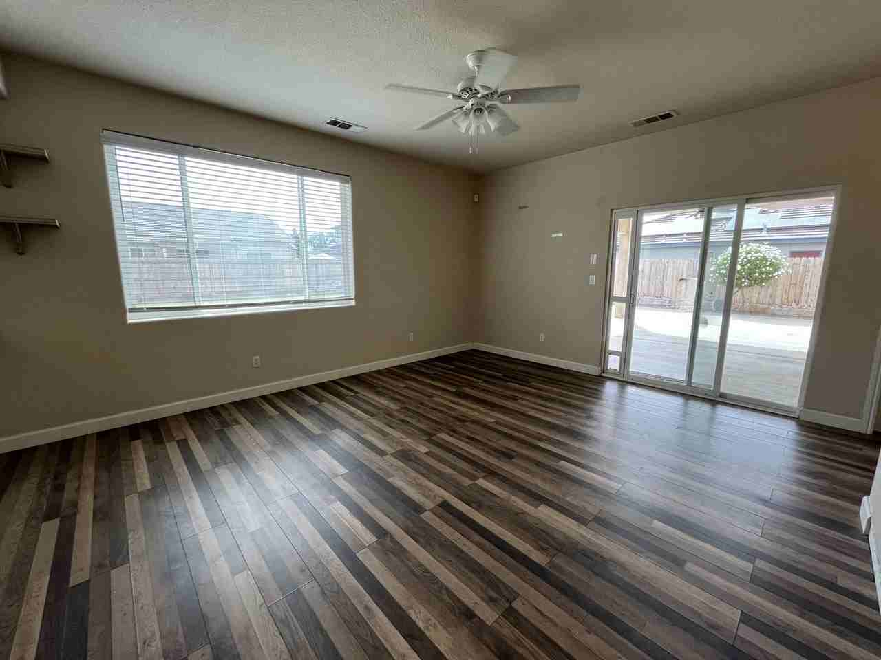 2287 W Wall Ct - Photo 6 of 19