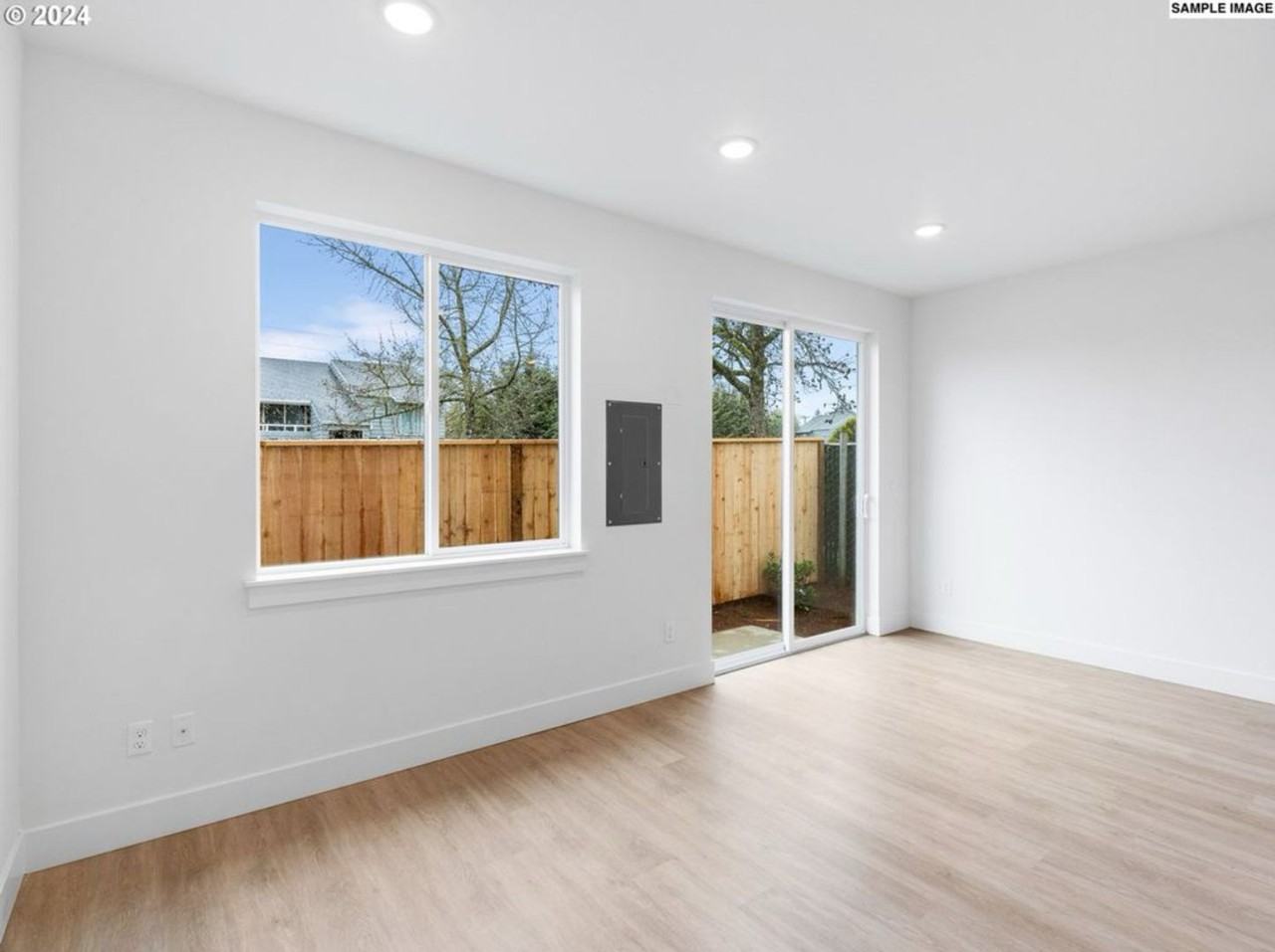 2373 Se 135th Ave #2 - Photo 7 of 17