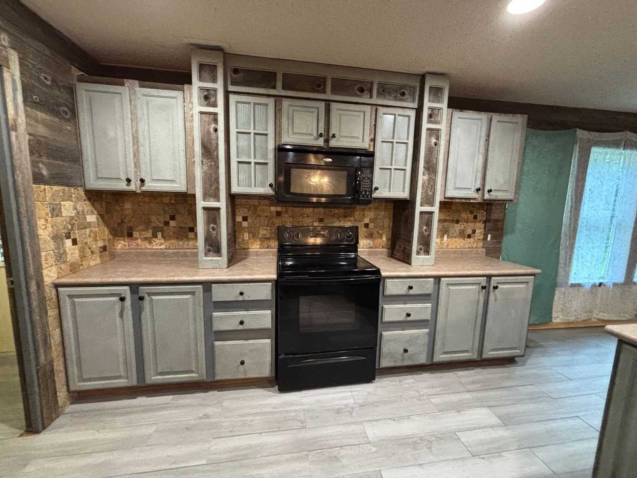 1234 Camp St - Photo 5 of 18