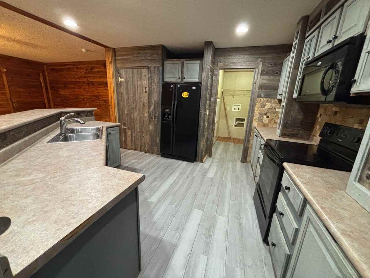 1234 Camp St - Photo 6 of 18