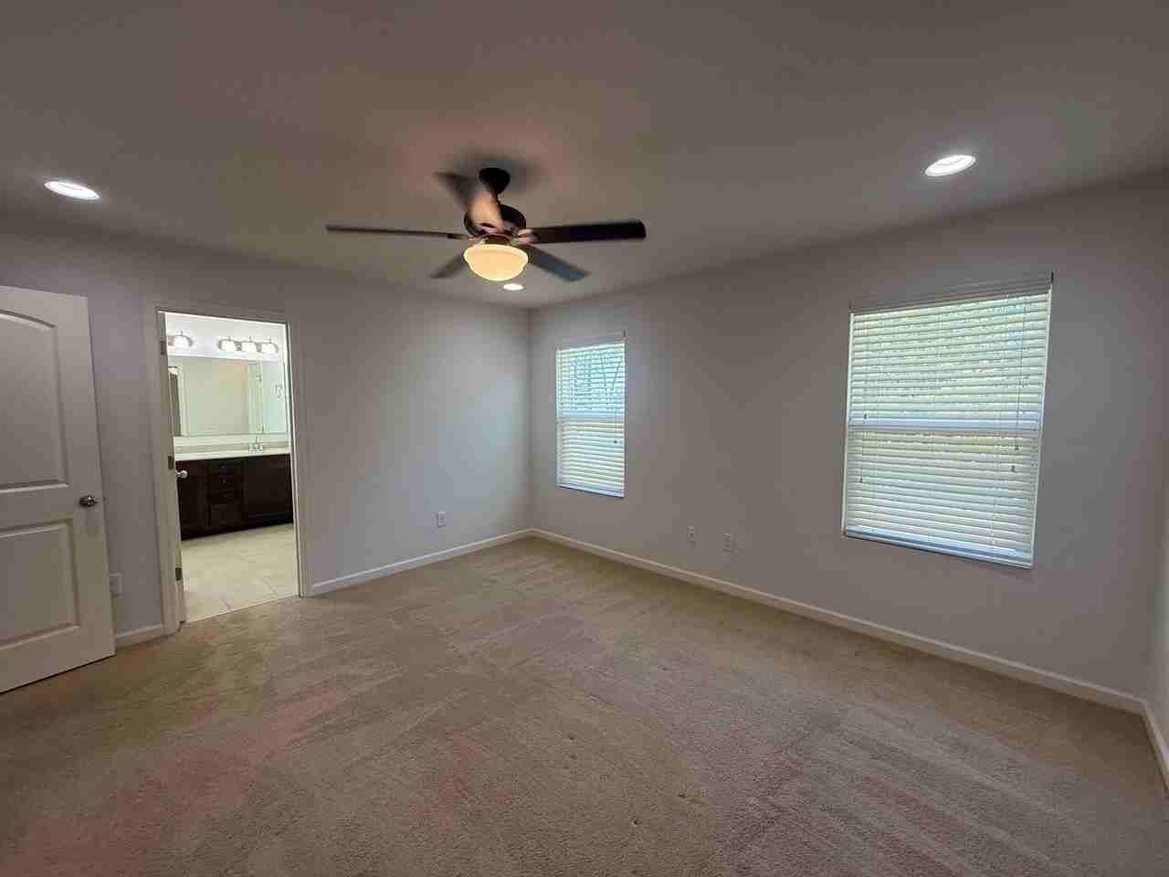1085 Bitting Hall Cir - Photo 7 of 18