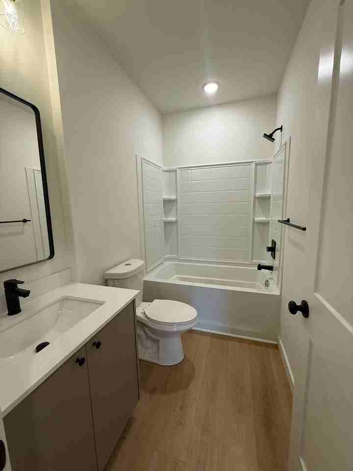 Multnomah Multiplex 2 - Photo 7 of 27