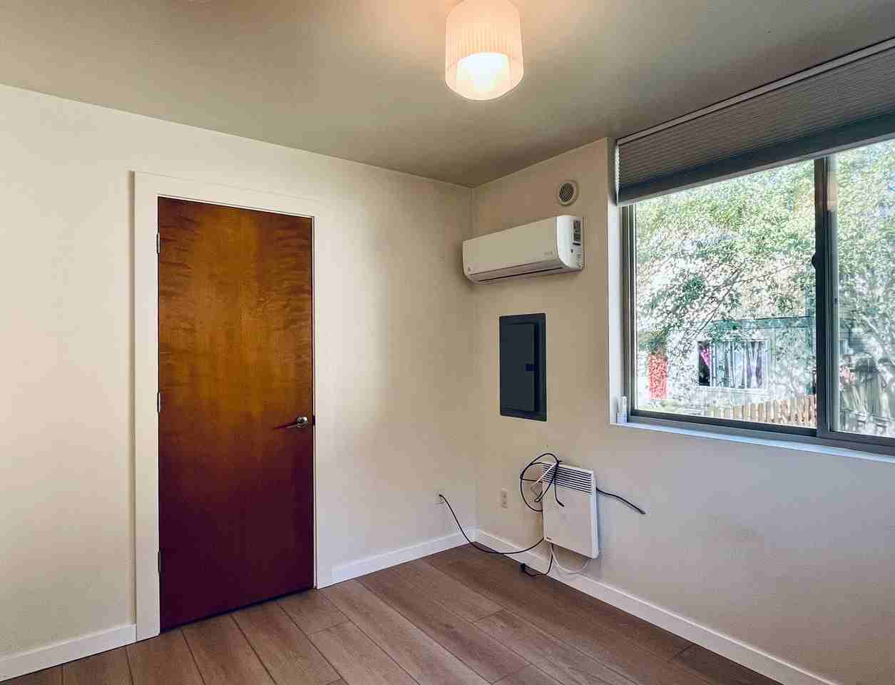 2516 S Dearborn St - Photo 7 of 24