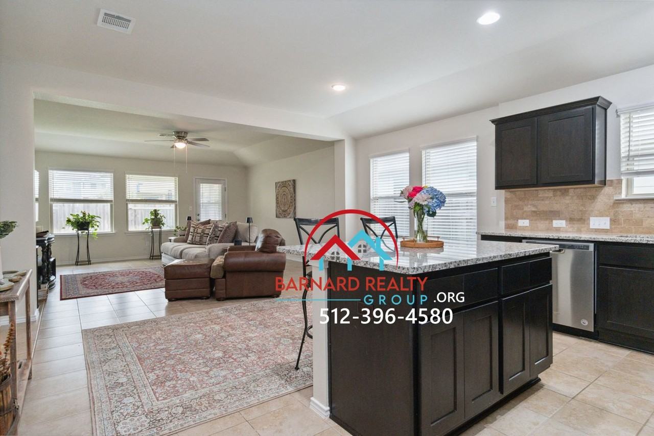 132 Sage Meadows Dr - Photo 5 of 33