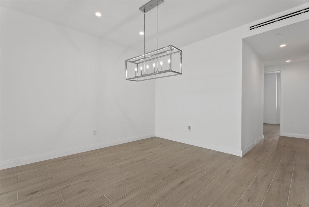 325 Golden Gate Pt - Photo 5 of 50