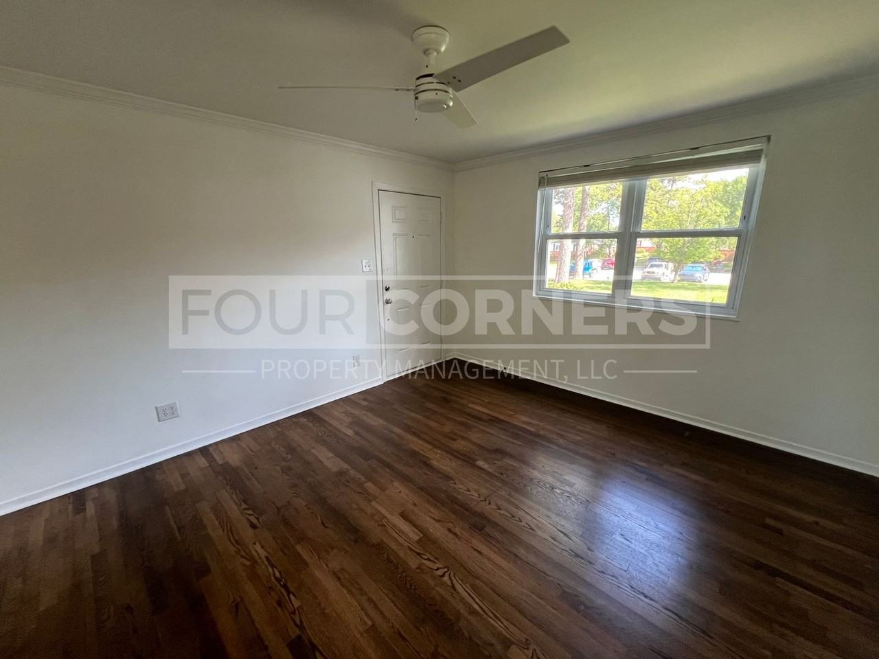 535 Overlook St - Photo 3 of 14