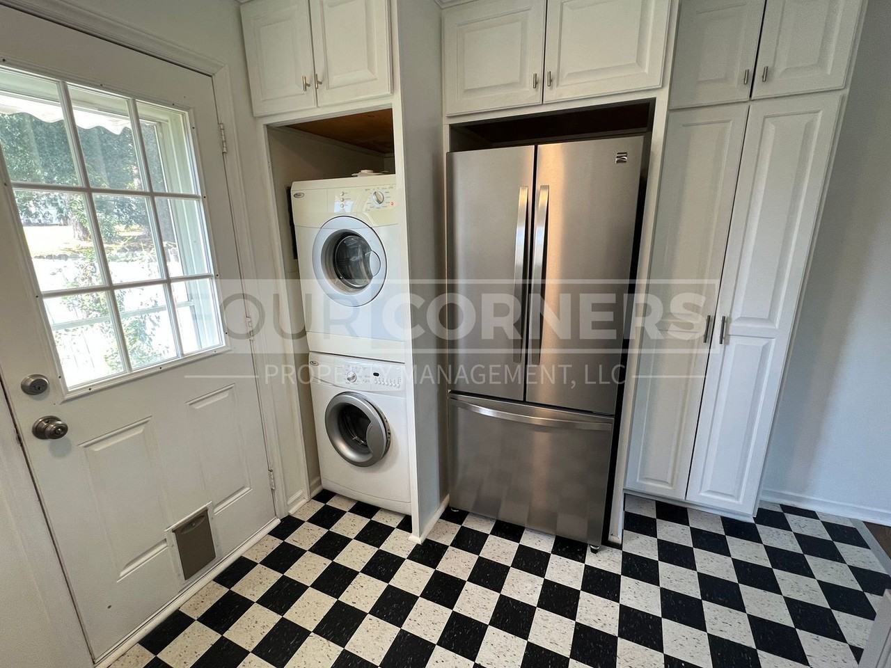 535 Overlook St - Photo 6 of 14