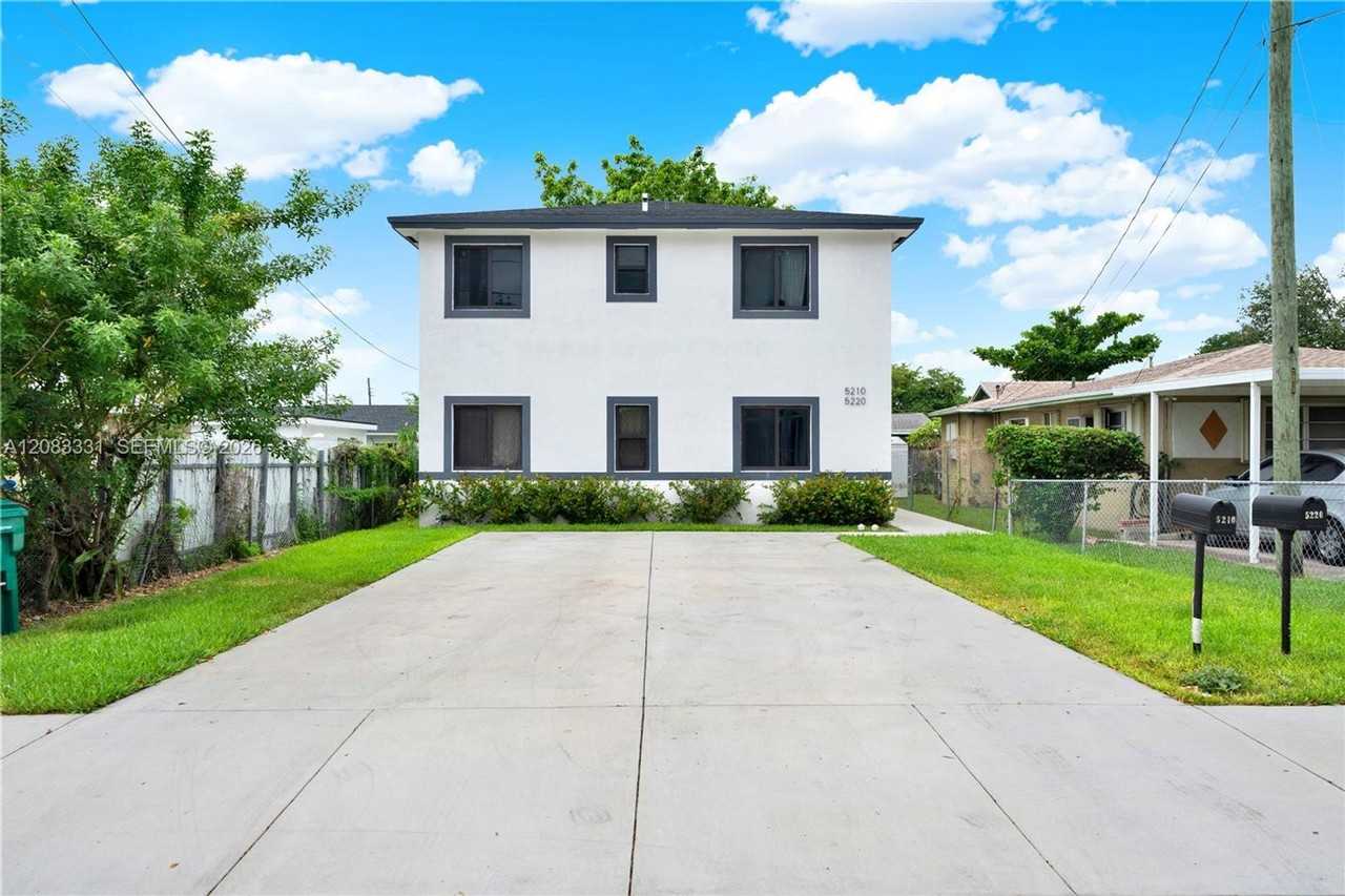 5220 Nw 24th Ave - Photo 7 of 14