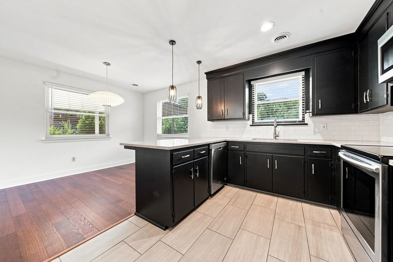 4029 6th Street Dr Nw - Photo 5 of 23