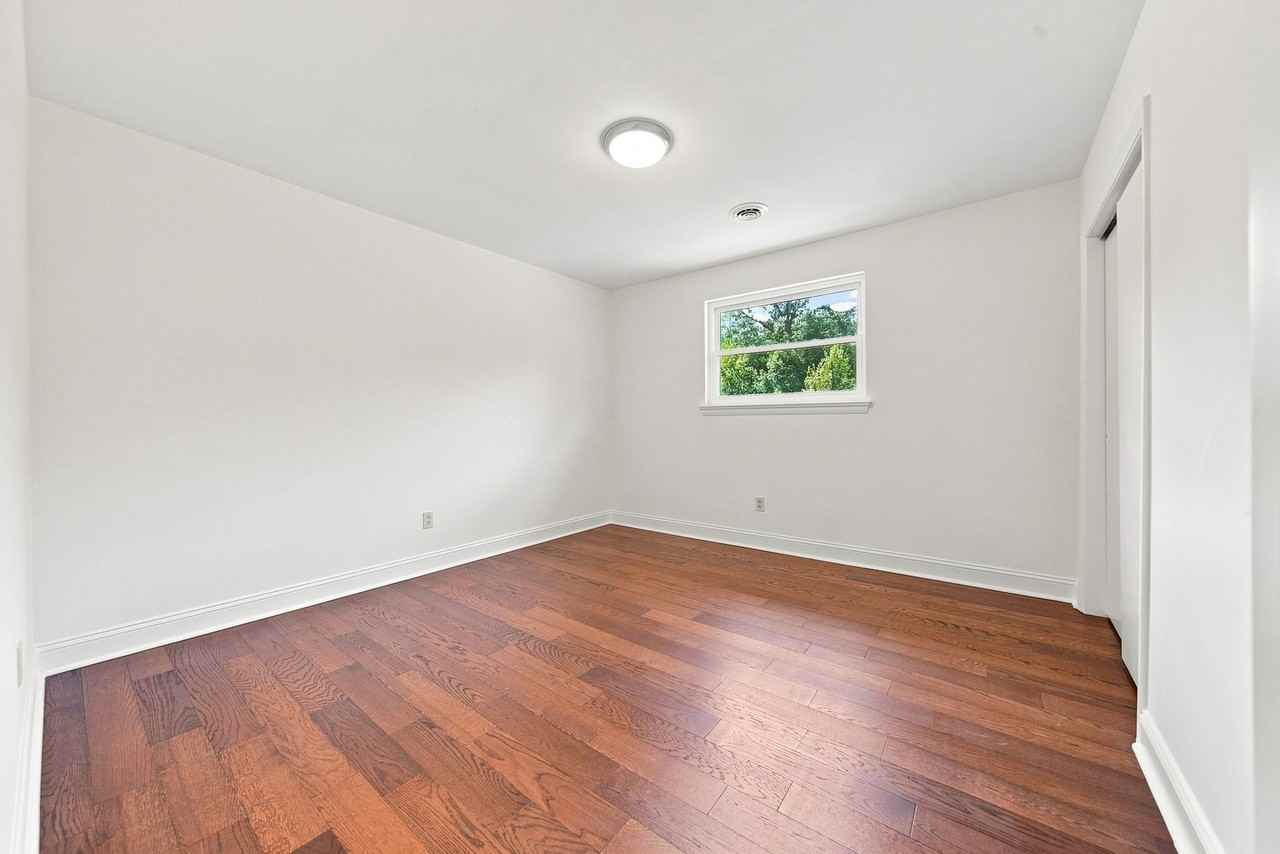 4029 6th Street Dr Nw - Photo 7 of 23
