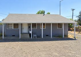 featured image of 6 6 & 8 Kenwood Ave