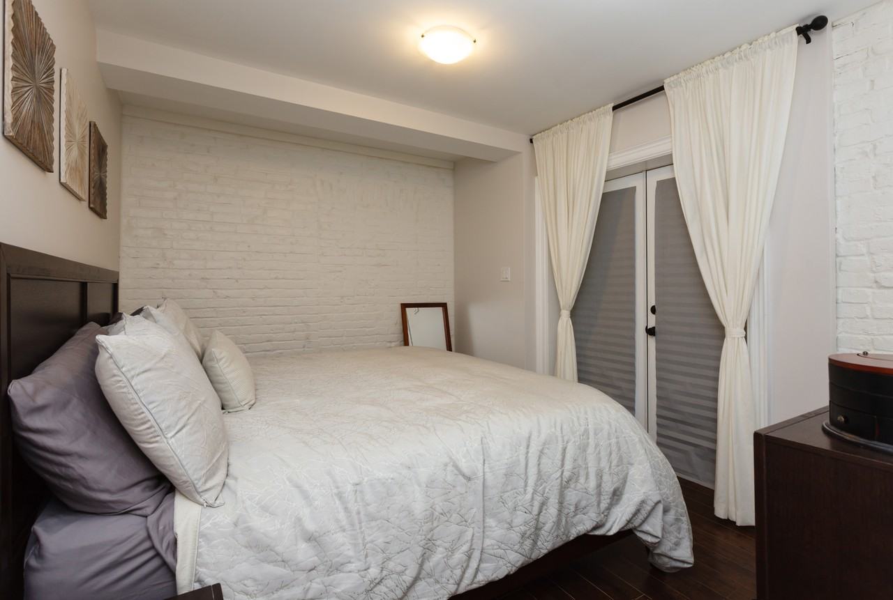 196 Bruce Street #4 - Photo 3 of 9