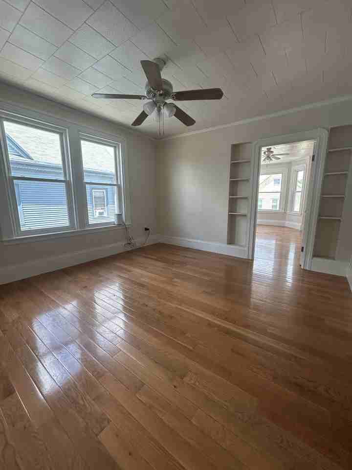 15 Phillips St #2 - Photo 4 of 15