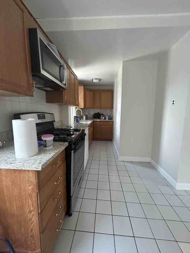 15 Phillips St #2 - Photo 7 of 15