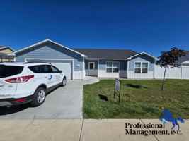 featured image of 1267 Watson Peak Rd