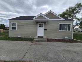 1415 Avenue B - Photo 1 of 1