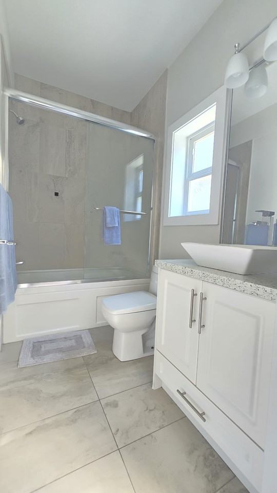 2131 East 46th Avenue - Photo 6 of 14