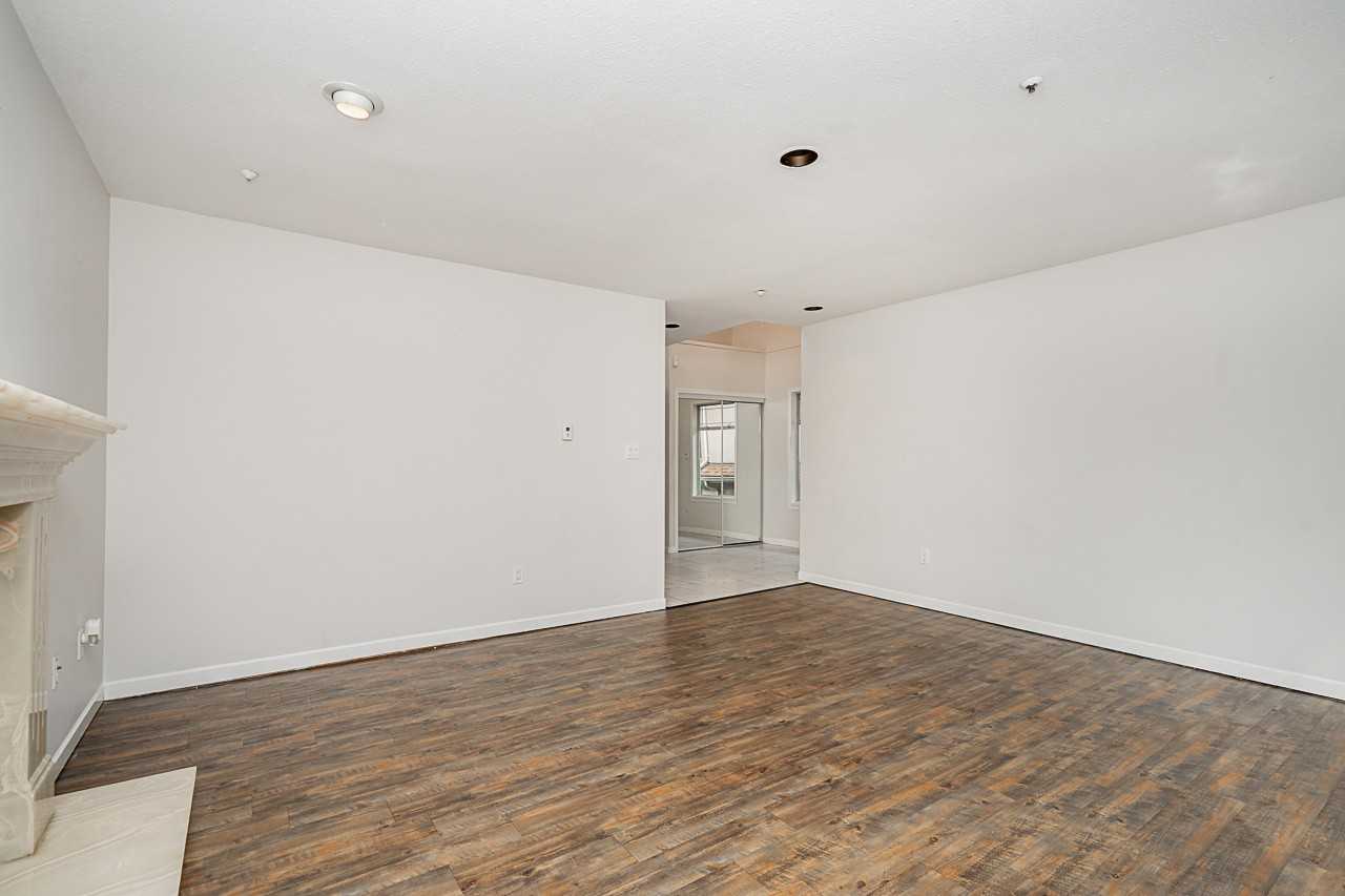 1185 West 16th Avenue - Photo 7 of 36