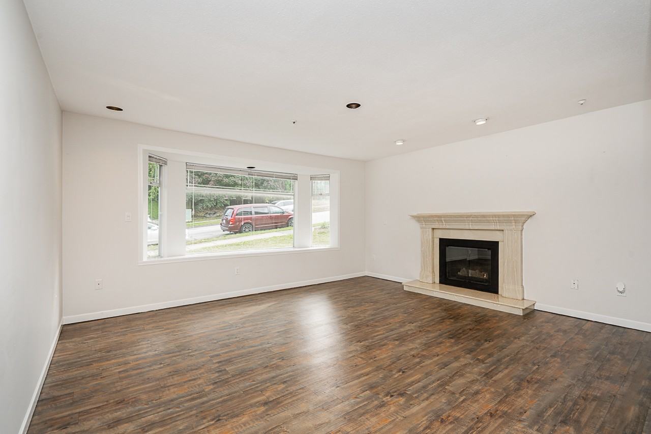 1185 West 16th Avenue - Photo 4 of 36