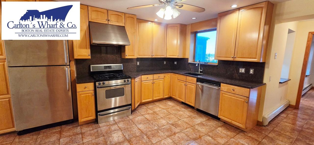 186 Webster St #3