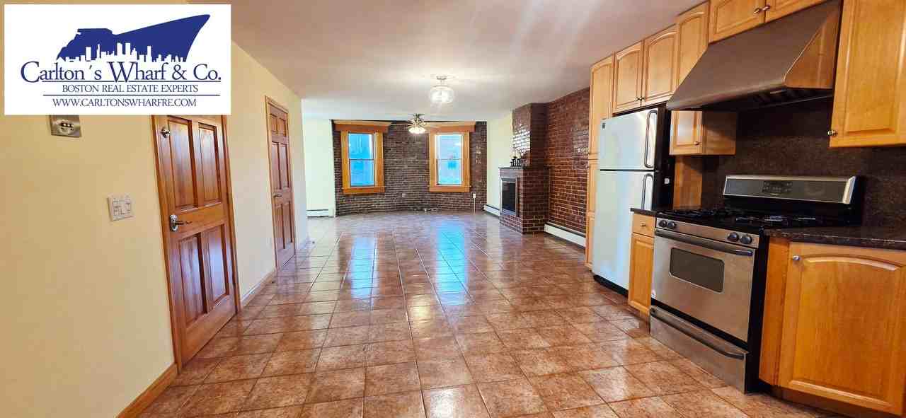 186 Webster St #3 - Photo 3 of 28