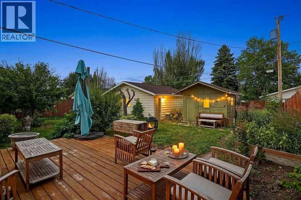 7935 Huntwick Hill Ne - Photo 4 of 15