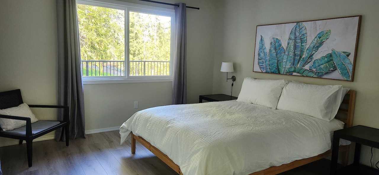 4041 Greaves Rd - Photo 4 of 22