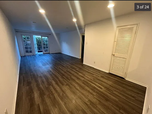 1524 17th St #4 - Photo 3 of 15