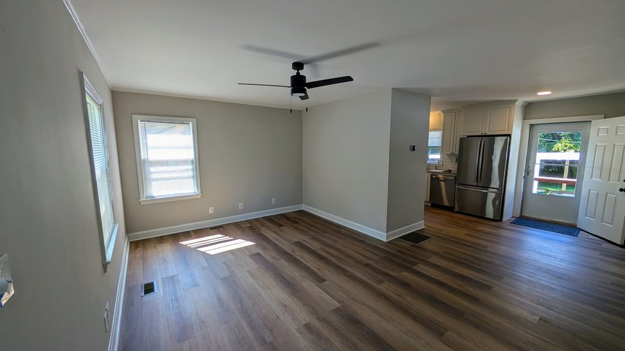 3037 Marlowe Ave #NA - Photo 4 of 15