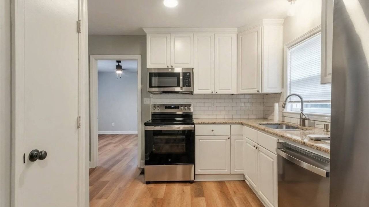 3037 Marlowe Ave #NA - Photo 5 of 15