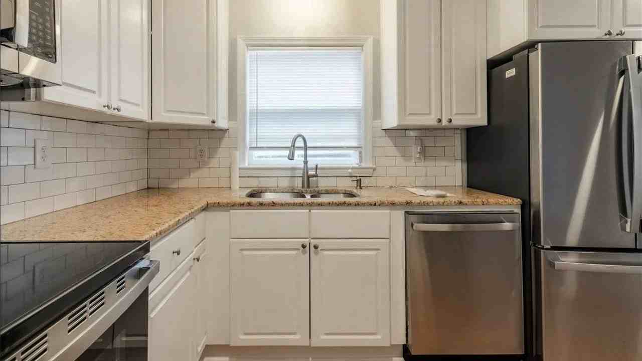 3037 Marlowe Ave #NA - Photo 6 of 15