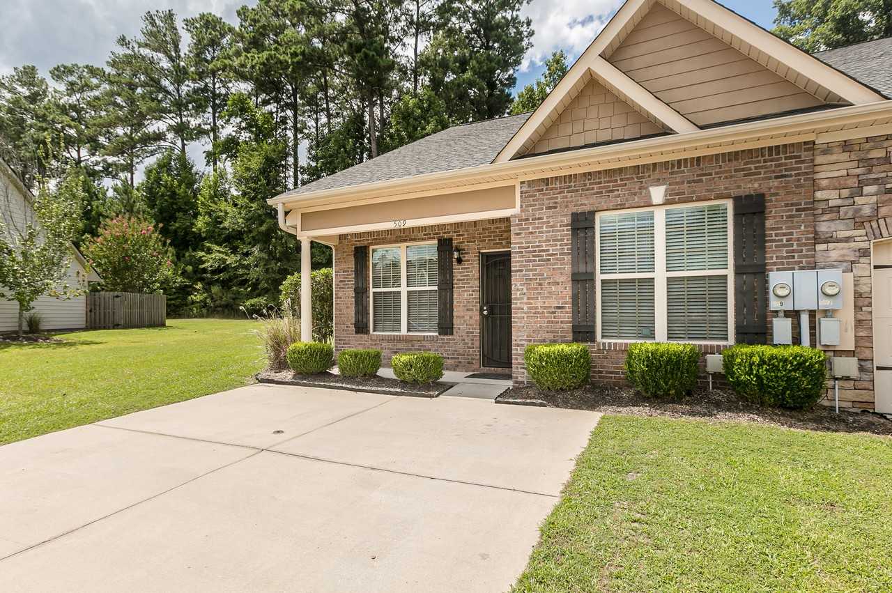 509 Scenic Dr - Photo 3 of 40