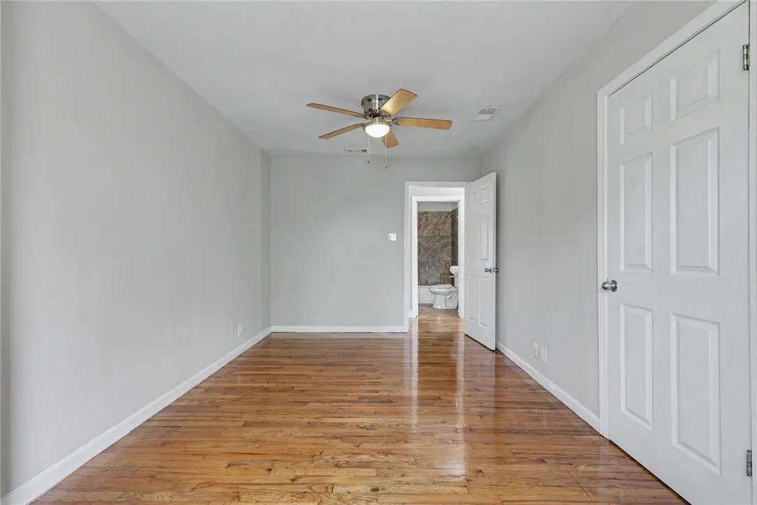 1705 Sycamore Pl #NA - Photo 6 of 10