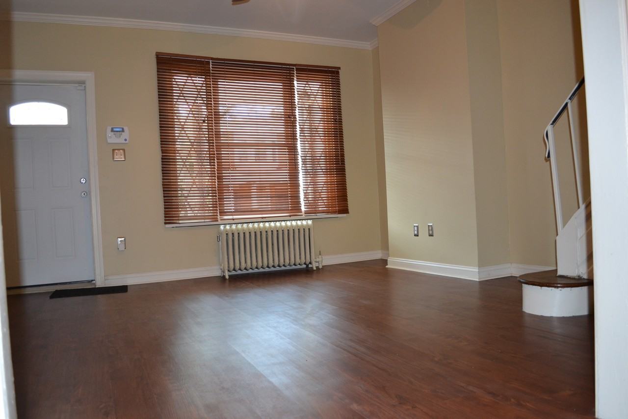 5755 Larchwood Ave #NA - Photo 2 of 30