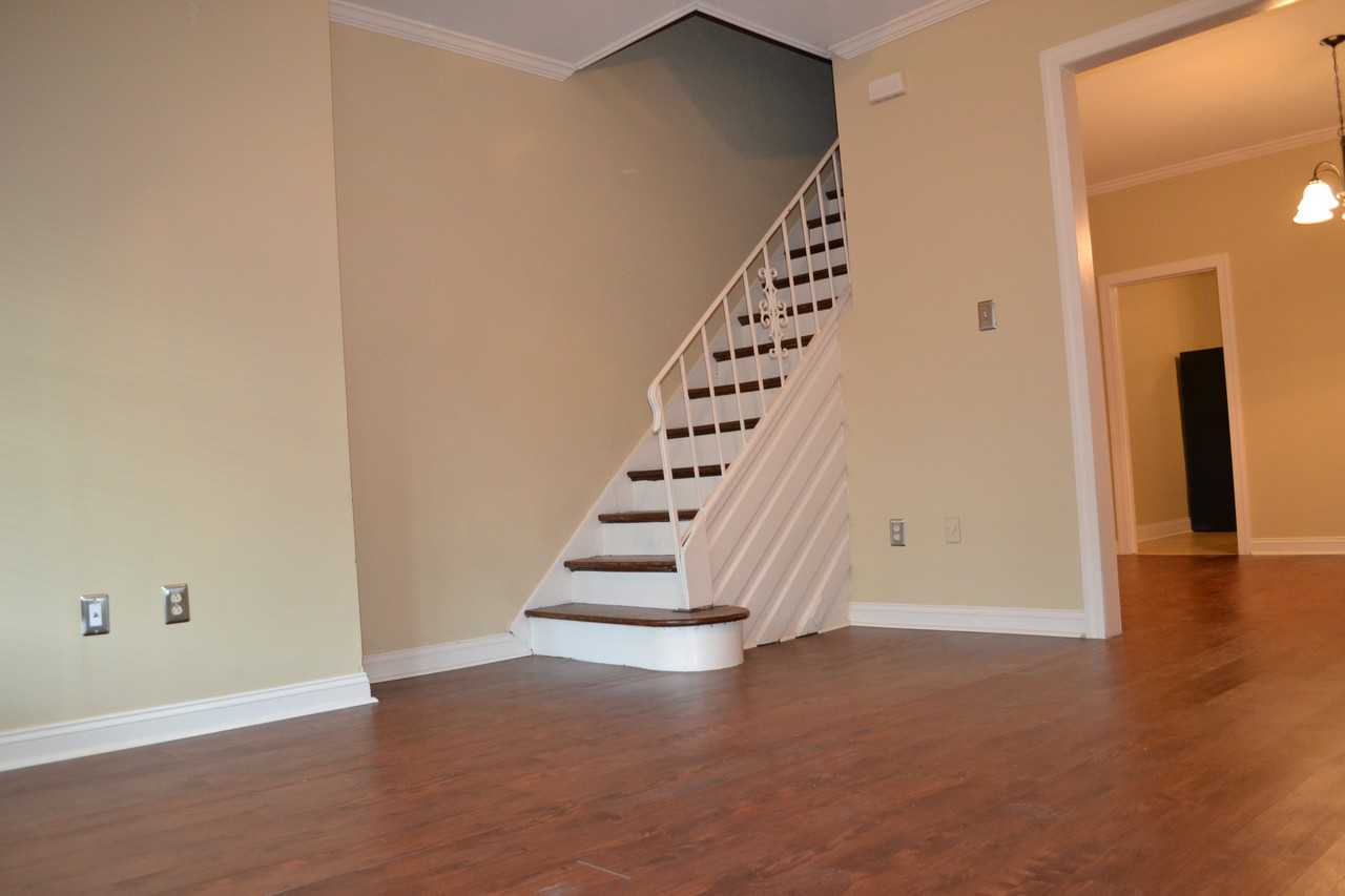 5755 Larchwood Ave #NA - Photo 5 of 30