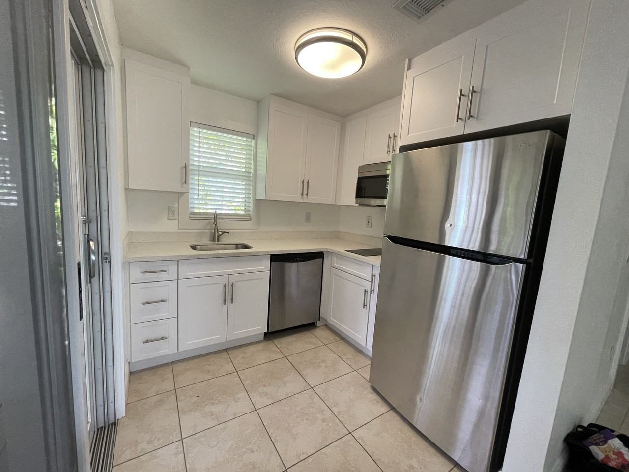 509 Fishermans Trl #NA - Photo 3 of 11