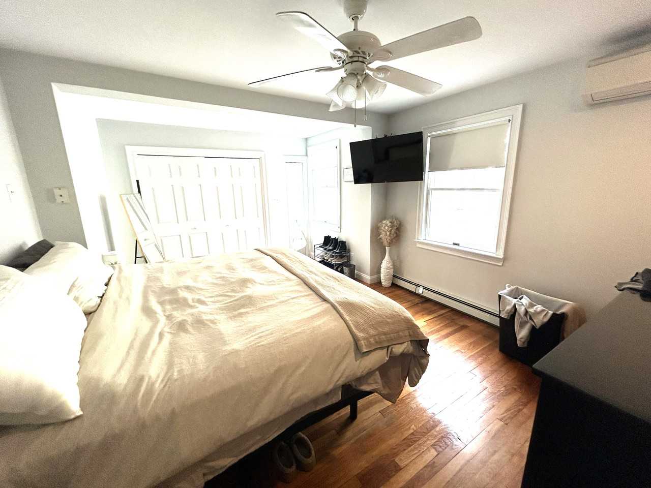 32 Sanborn Ave #2 - Photo 7 of 13