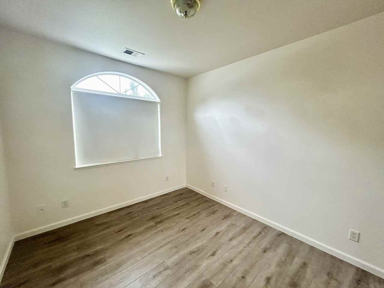 1379 Falstaff Ln #NA - Photo 5 of 14