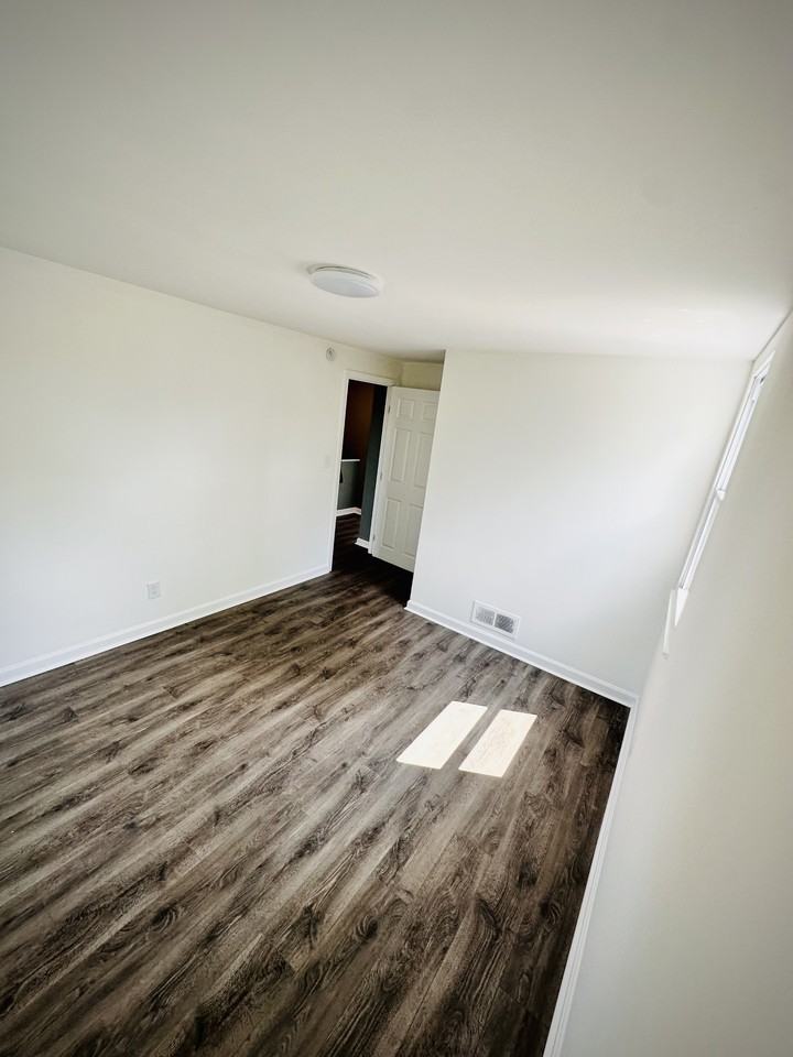 5102 Hillen Rd #NA - Photo 3 of 10