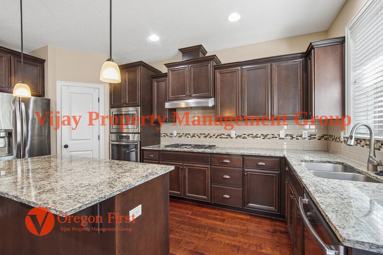 17130 Nw Trillium St #NA - Photo 6 of 33
