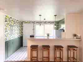 featured image of 410 W Pear St #2