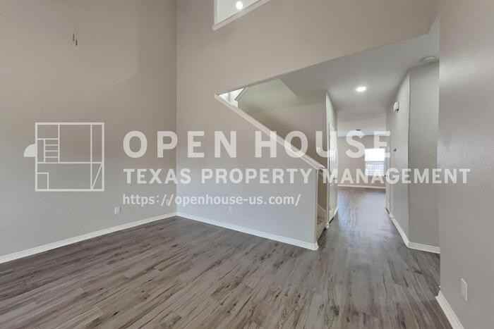 10030 Sweet Olive Way - Photo 4 of 20