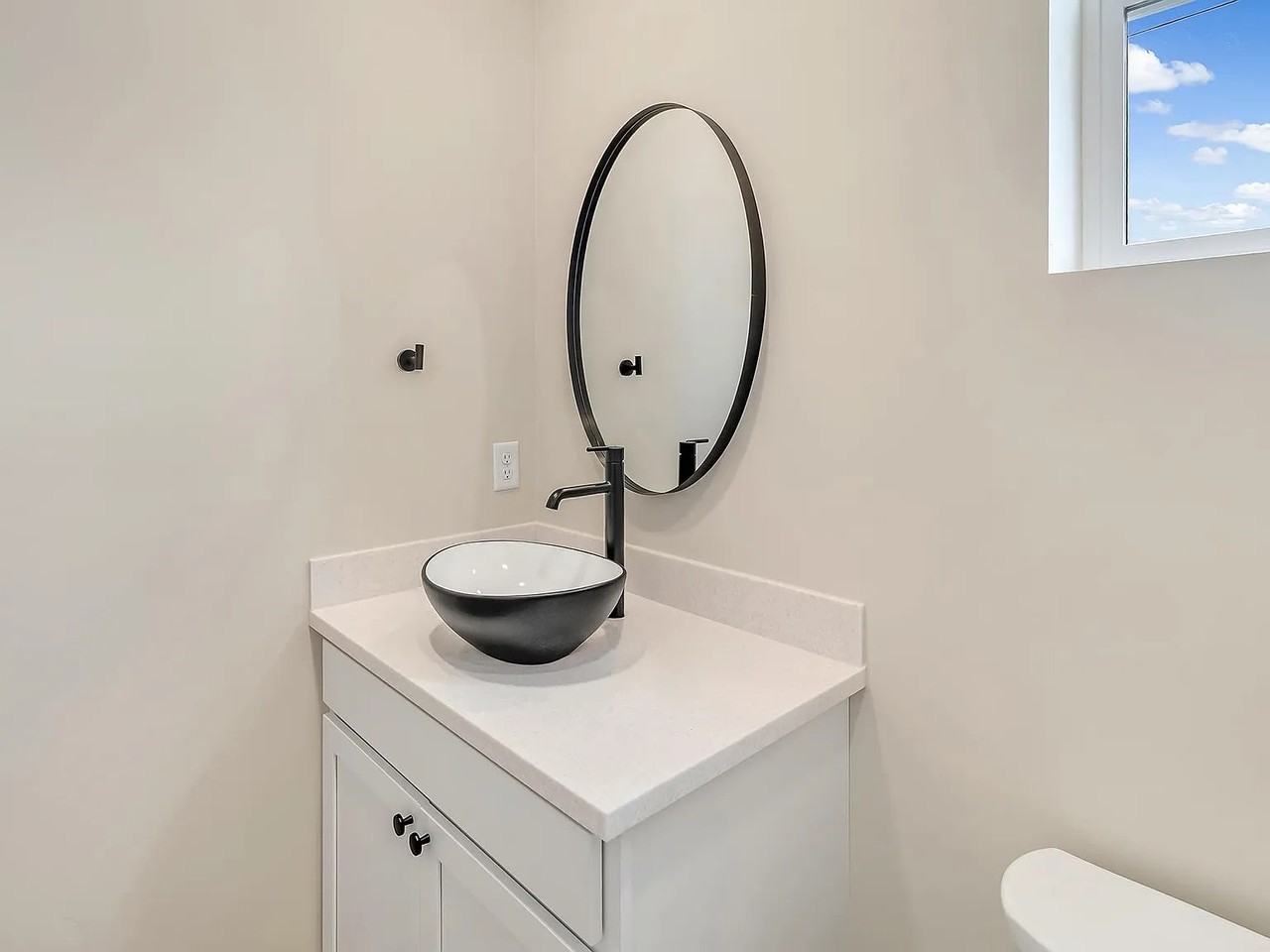 598 Treviso Ct #NA - Photo 4 of 10