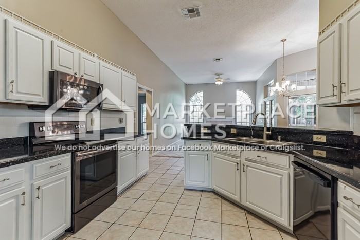 508 N Bridgestone Ave - Photo 6 of 23