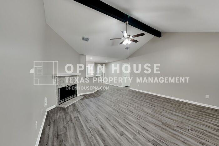 19302 Winding Branch Dr - Photo 5 of 21