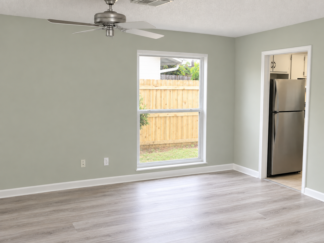 2378 Covington Dr #NA - Photo 4 of 10